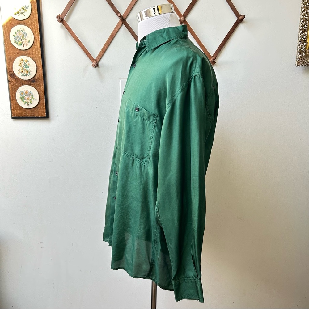 Vintage Bruno 100% Silk Green Button-Up Shirt - Picture 10 of 12